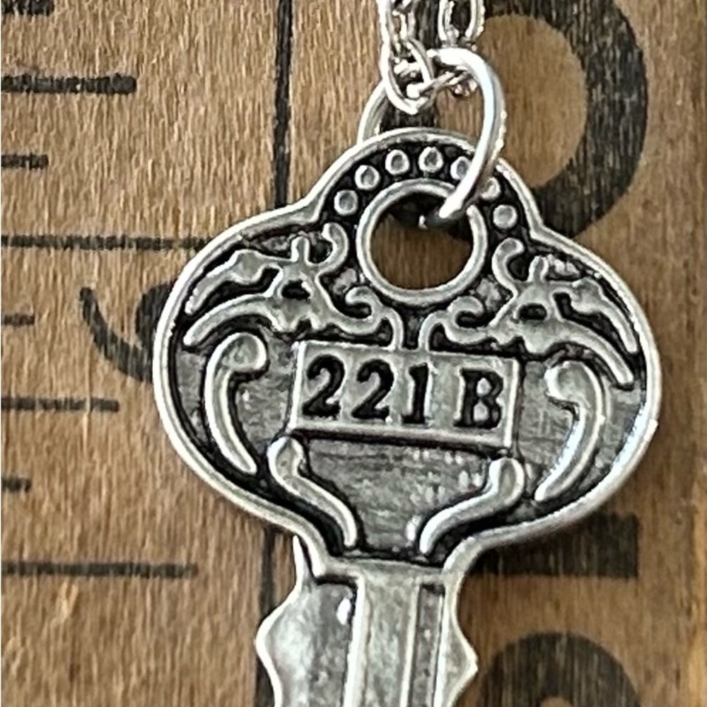 Sherlock Holmes Key Pendant